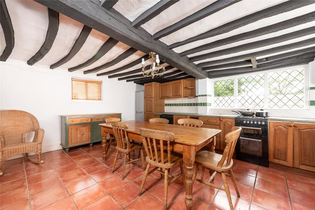 Kitchen/Breakfast Rm