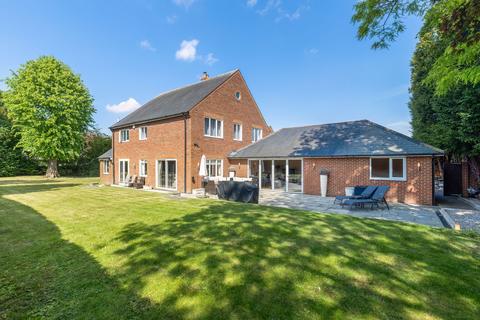 undefined, Kneesworth Street, Royston SG8