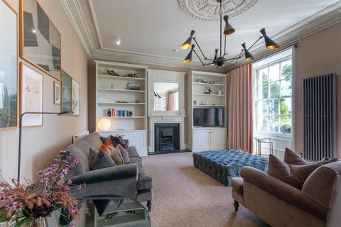 4 bedroom apartment for sale, 2 Barossa Place, Perth
