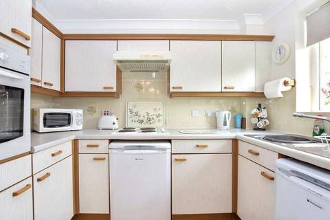 2 bedroom apartment for sale, St. Chads Court, St Chads Road, Headingley, Leeds