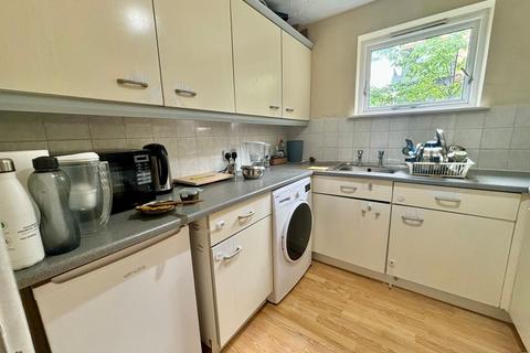 North Third Street, Milton Keynes, MK9