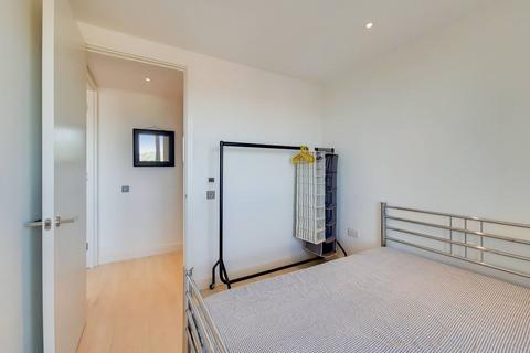 2 bedroom flat for sale, High Street, Hornsey, London, N8
