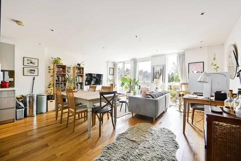 2 bedroom flat for sale, Goldhawk Road, Shepherd's Bush, London, W12