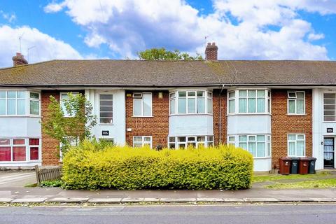 Mill Lane, Chadwell Heath, RM6 6TU