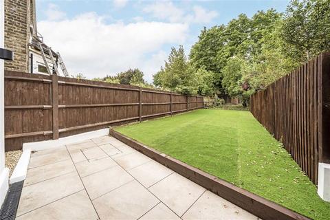 26a Verdant Lane, London, SE6 1LF