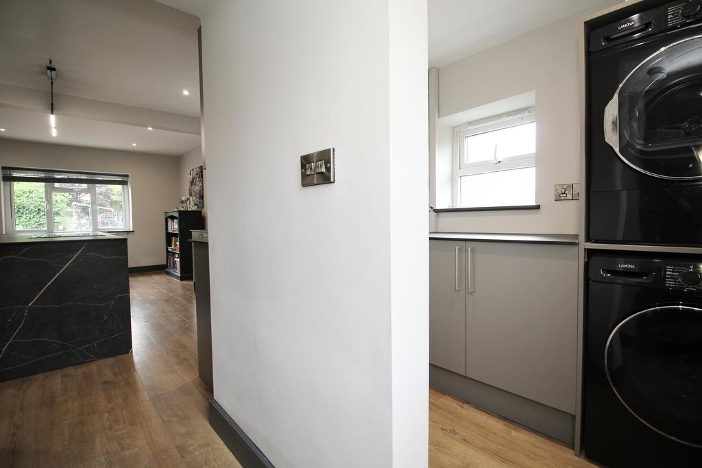 Kitchen/Utility