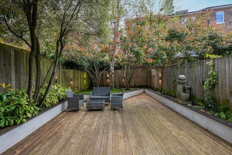 undefined, Belsize Lane, London, NW3