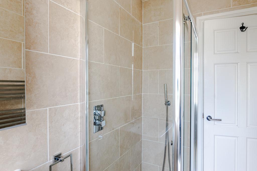 Shower2