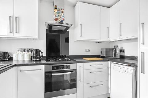 14 Axbridge, Bracknell, RG12 0XB