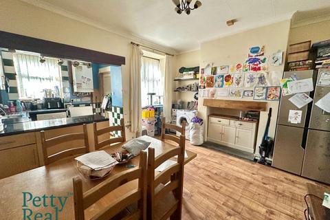 2 bedroom terraced house for sale, Napier Street, Nelson