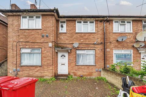 2 bedroom maisonette to rent, Slough,  Berkshire,  SL1