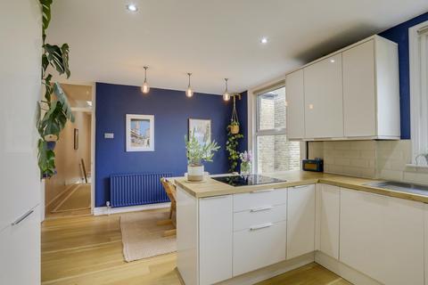 111 Mount Pleasant Road, London, SE13 6HX