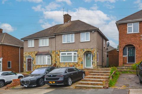 54 Boxmoor Road, Romford, RM5 2SJ