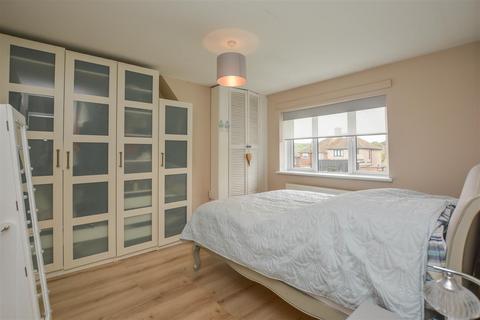 54 Boxmoor Road, Romford, RM5 2SJ