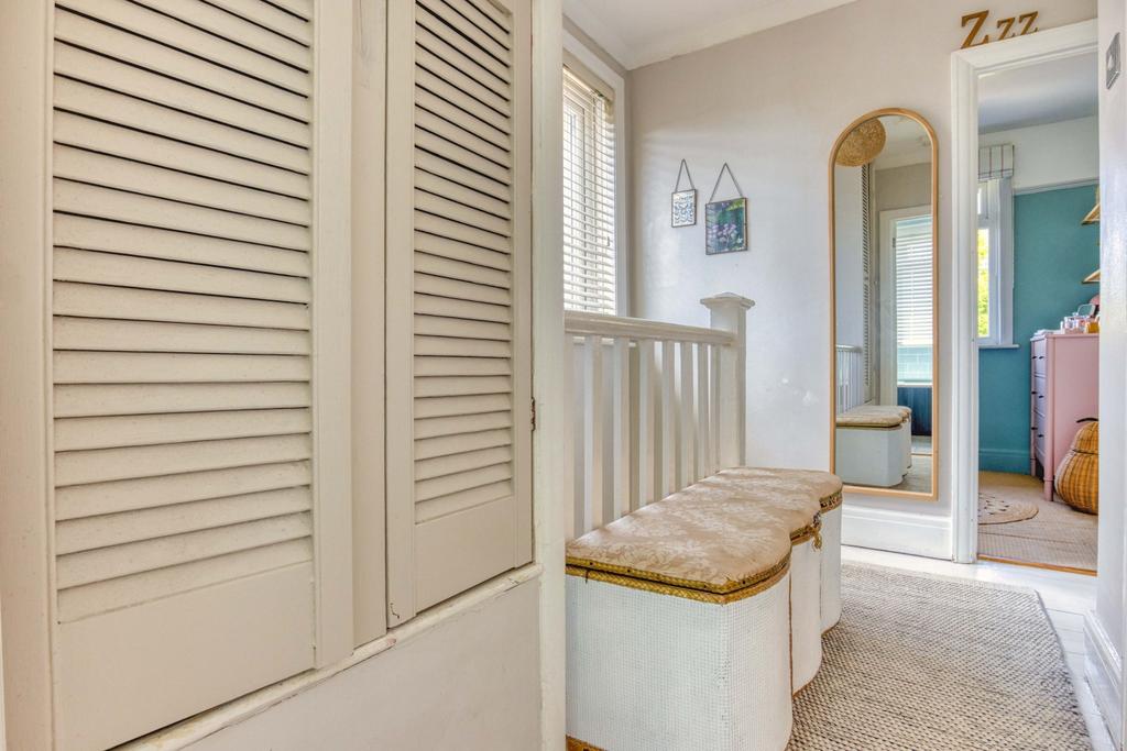 Ewemove Taunton - Pyrland Ave (17)