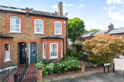 84 May Road, Twickenham, TW2 6RL