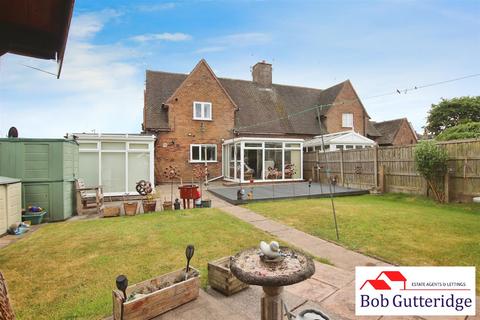 3 bedroom semi-detached house for sale, Heathcote Road, Bignall End, Stoke-On-Trent