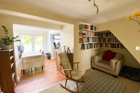 18 Middlemoor Road, Whittlesford, Cambridge, CB22 4PB