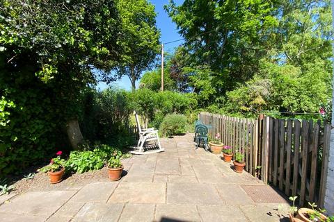 18 Middlemoor Road, Whittlesford, Cambridge, CB22 4PB