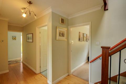 4 bedroom detached house for sale, Blunts Wood Road, Haywards Heath, RH16