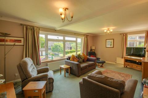 4 bedroom detached house for sale, Blunts Wood Road, Haywards Heath, RH16