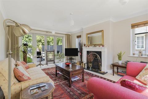 1 Chapel Meadows, Great Wilbraham, Cambridge, CB21 5AG