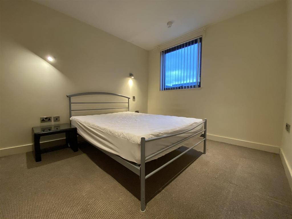 Bedroom (2).jpeg