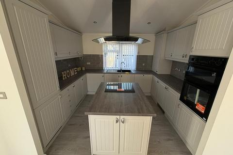 undefined, Tewkesbury, Gloucestershire, GL19
