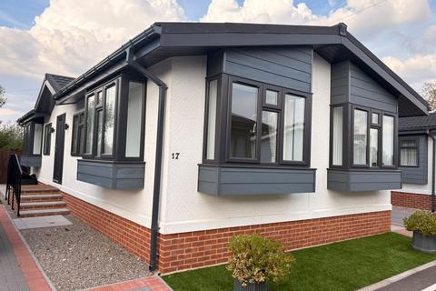 2 bedroom park home for sale, Tewkesbury, Gloucestershire, GL19