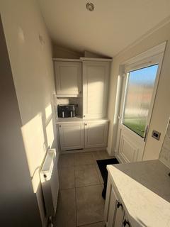 2 bedroom park home for sale, Tewkesbury, Gloucestershire, GL19
