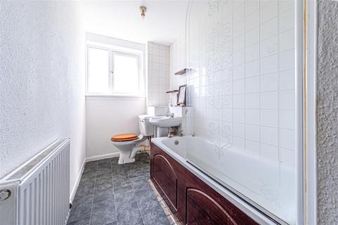 112 Forker Avenue, Rosyth, Dunfermline, KY11 2UG