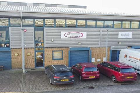 Industrial unit to rent, Oliver Rd London NW10 7JB