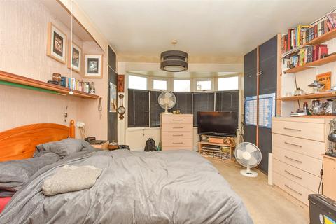 undefined, Larkfield Avenue, Gillingham, Kent