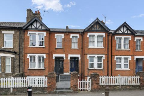 Boston Road, Hanwell, W7