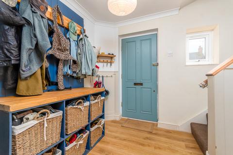 62 Arden Road, Henley-in-arden, B95 5LH