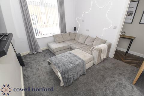 242 Denton Lane, Chadderton, Oldham, OL9 8PE