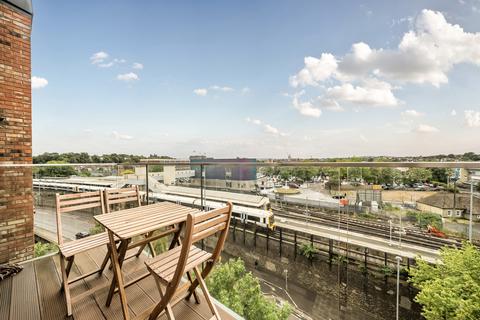 2 bedroom apartment for sale, Mill Pond Road, Dartford, Kent