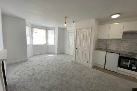 Studio to rent, Marine Parade, Brighton BN2