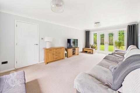 3 bedroom detached house for sale, Heath Road, Thorpe End, Norwich