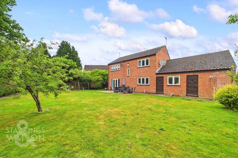 3 bedroom detached house for sale, Heath Road, Thorpe End, Norwich
