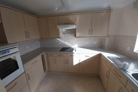 2 bedroom retirement property for sale, Edenbridge, Kent, TN8