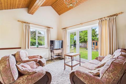 11 Everard Close, Scarisbrick, Ormskirk, L40 9QJ