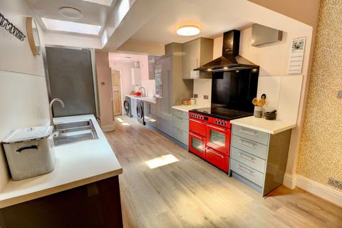 3 bedroom terraced house for sale, 242 Bath Road, Worcester.  WR5 3ER