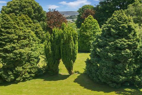 undefined, Mabe Burnthouse TR10