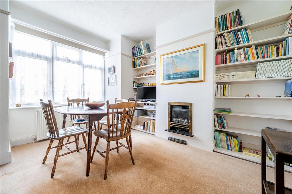 Breakfast room