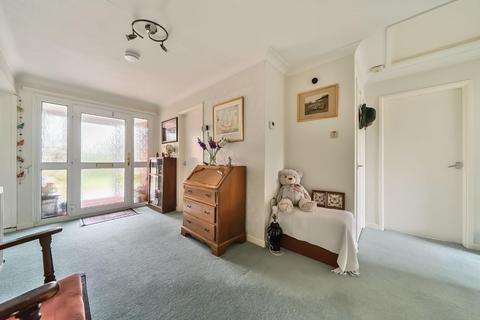 3 bedroom detached bungalow for sale, Carreghofa, Llanymynech