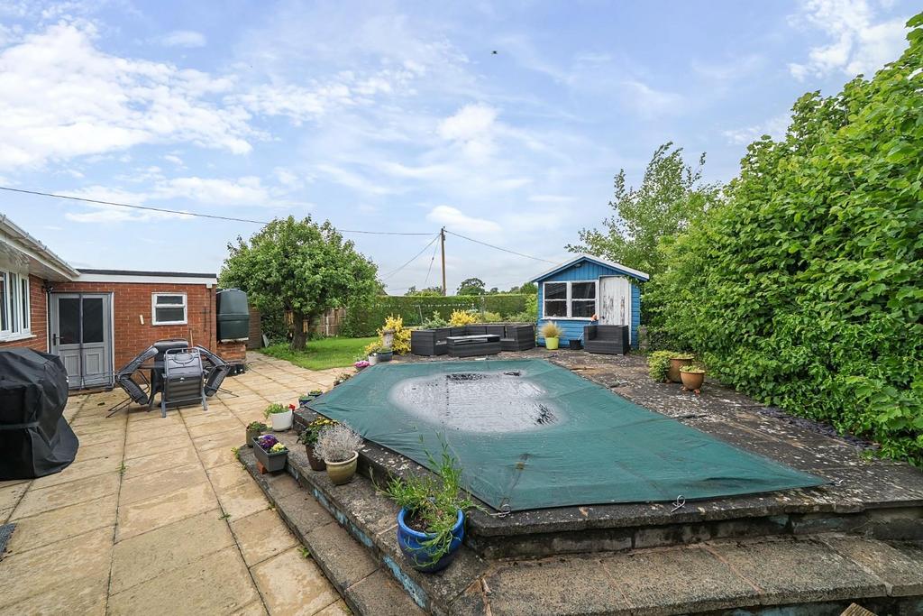 Swimming pool corner view.jpg
