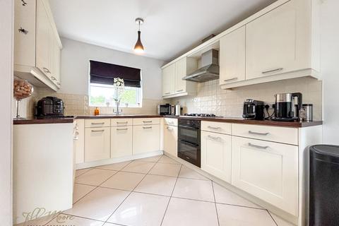 6 bedroom semi-detached house for sale, Kingswood, Houghton-Le-Spring DH4
