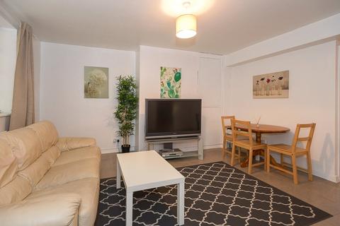 2 bedroom apartment for sale, Boswell Street, Holborn WC1N