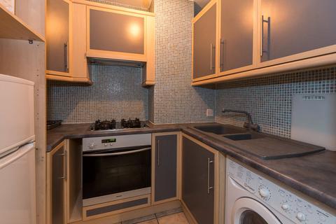 2 bedroom apartment for sale, Boswell Street, Holborn WC1N